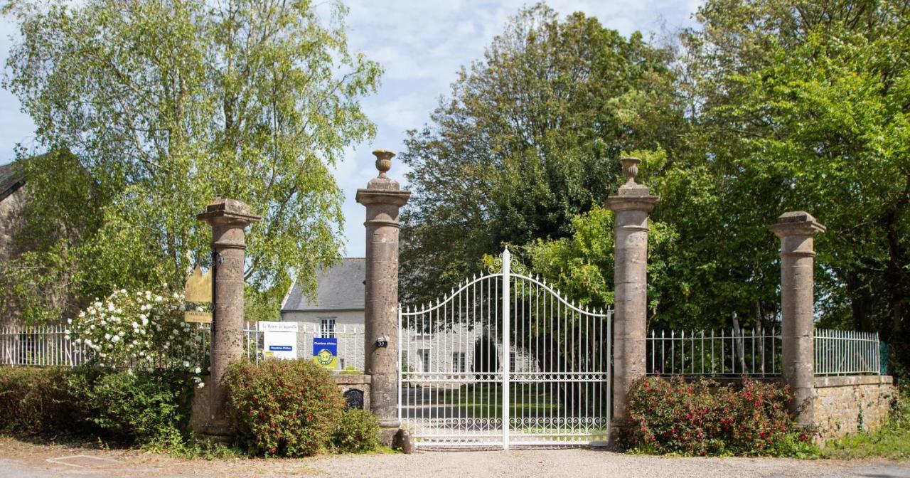 Le Manoir De Juganville Saint-Martin-de-Varreville Exterior photo