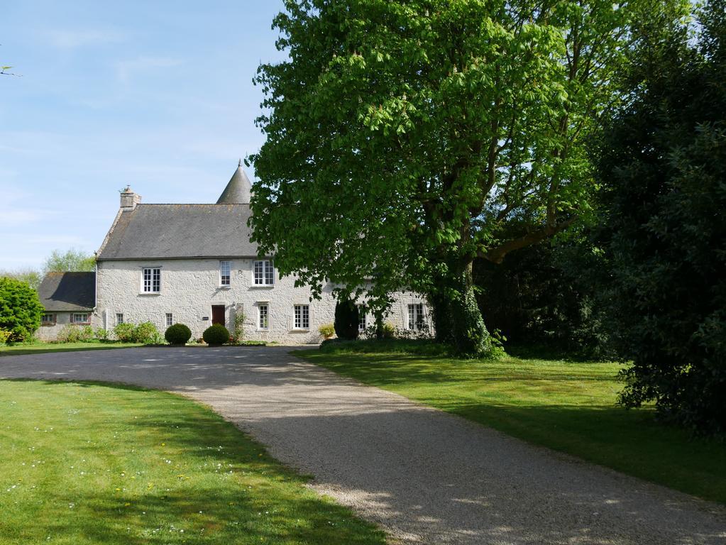 Le Manoir De Juganville Saint-Martin-de-Varreville Exterior photo