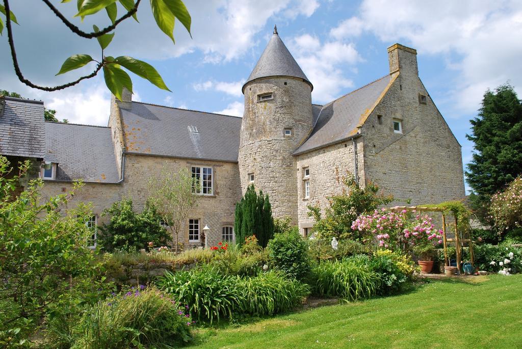 Le Manoir De Juganville Saint-Martin-de-Varreville Exterior photo